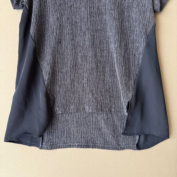 Simply Vera Vera Wang Top Size S Blue Short Sleeve blouse‎ - Picture 3 of 8